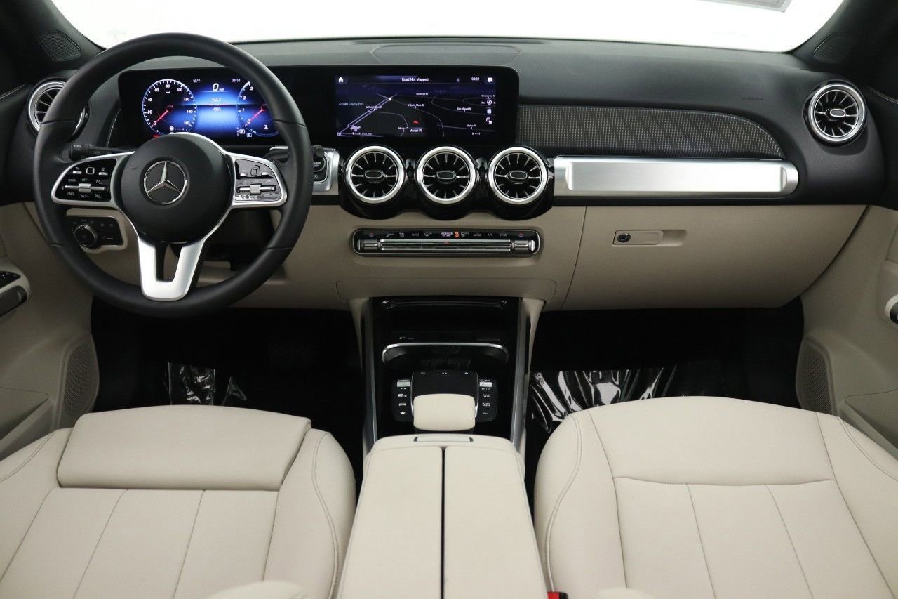 Certified 2022 Mercedes-Benz GLB 250 image 9