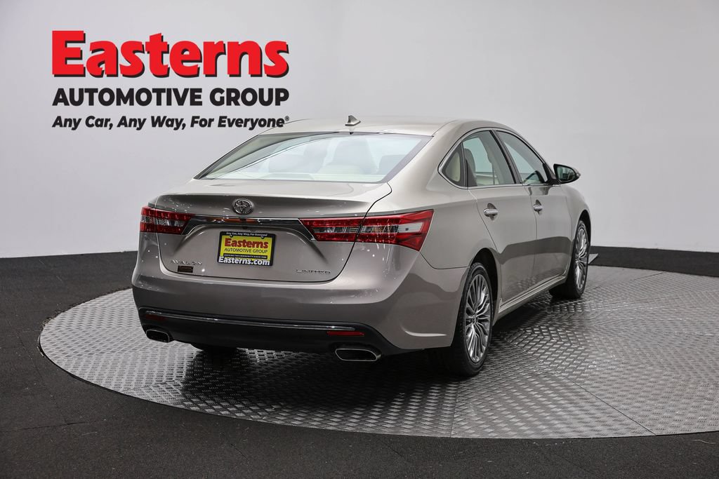 Used 2017 Toyota Avalon Limited w/ All Weather Liner Package FWD image 5