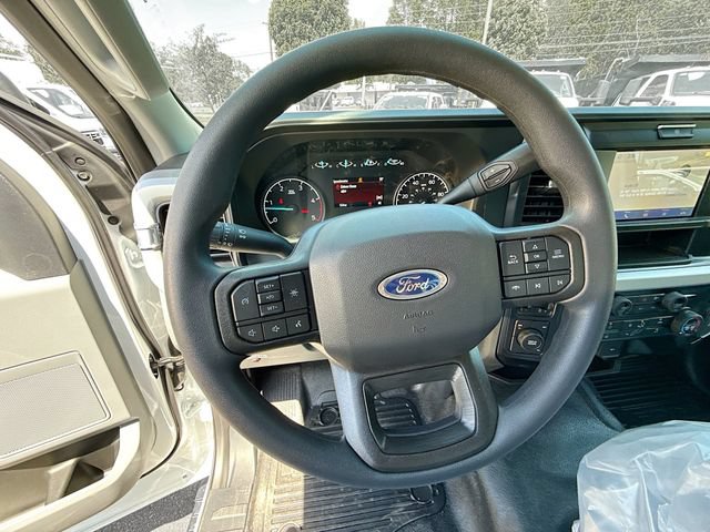 New 2026 Ford F550 4x4 Regular Cab Super Duty image 16