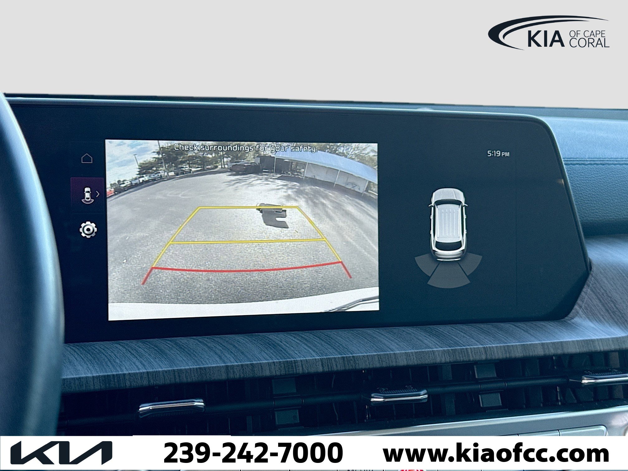 Used 2025 Kia Telluride EX w/ EX Captain's Chair Package image 34