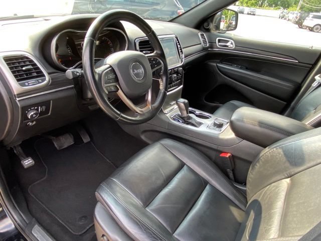 Used 2021 Jeep Grand Cherokee Limited w/ Sun & Sound Group AWD/4WD image 13