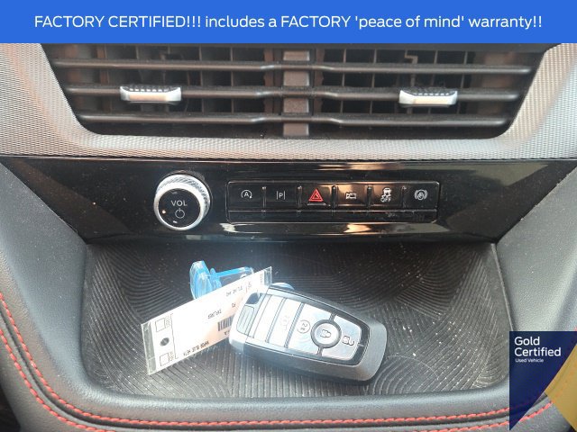 Used 2025 Ford Explorer ST-Line AWD/4WD image 33