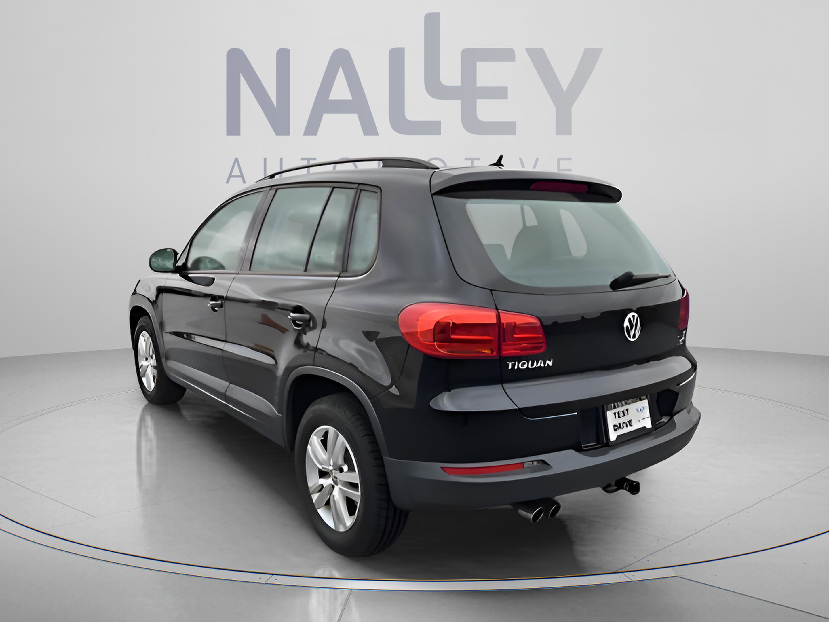Used 2016 Volkswagen Tiguan S AWD/4WD image 2