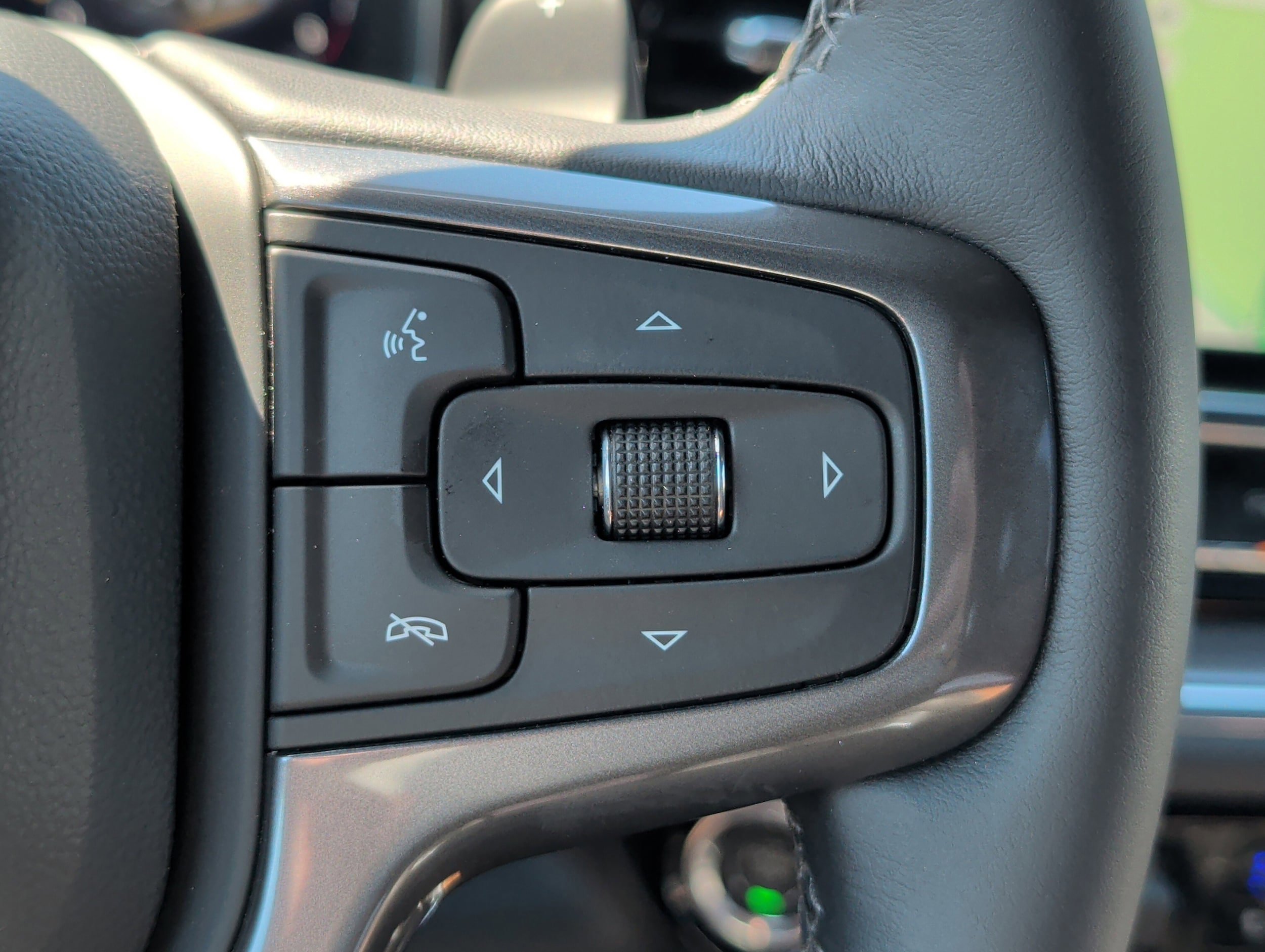 New 2026 Chevrolet Silverado 1500 High Country w/ Technology Package AWD/4WD image 32