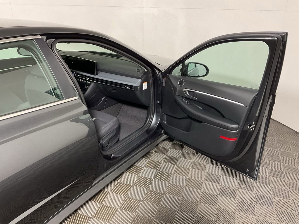 New 2026 Hyundai Sonata Blue image 35