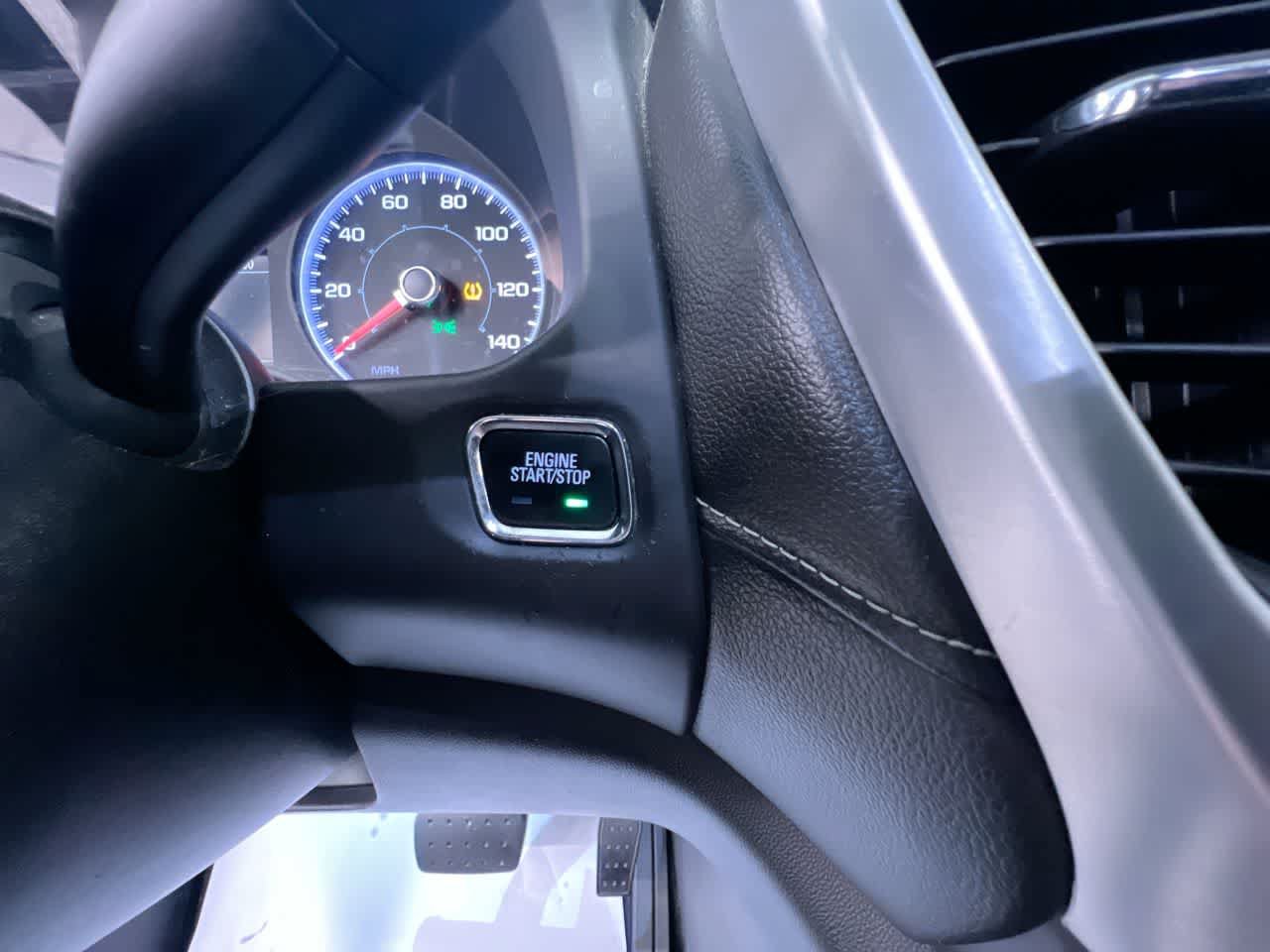 Used 2019 GMC Acadia SLE w/ Driver Alert Package I FWD image 17
