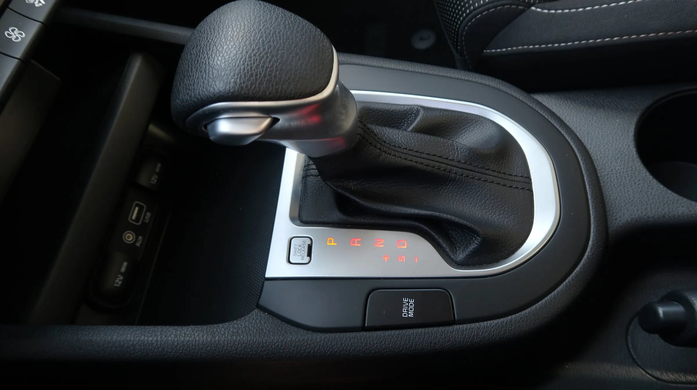 Used 2019 Kia Forte LXS FWD image 29