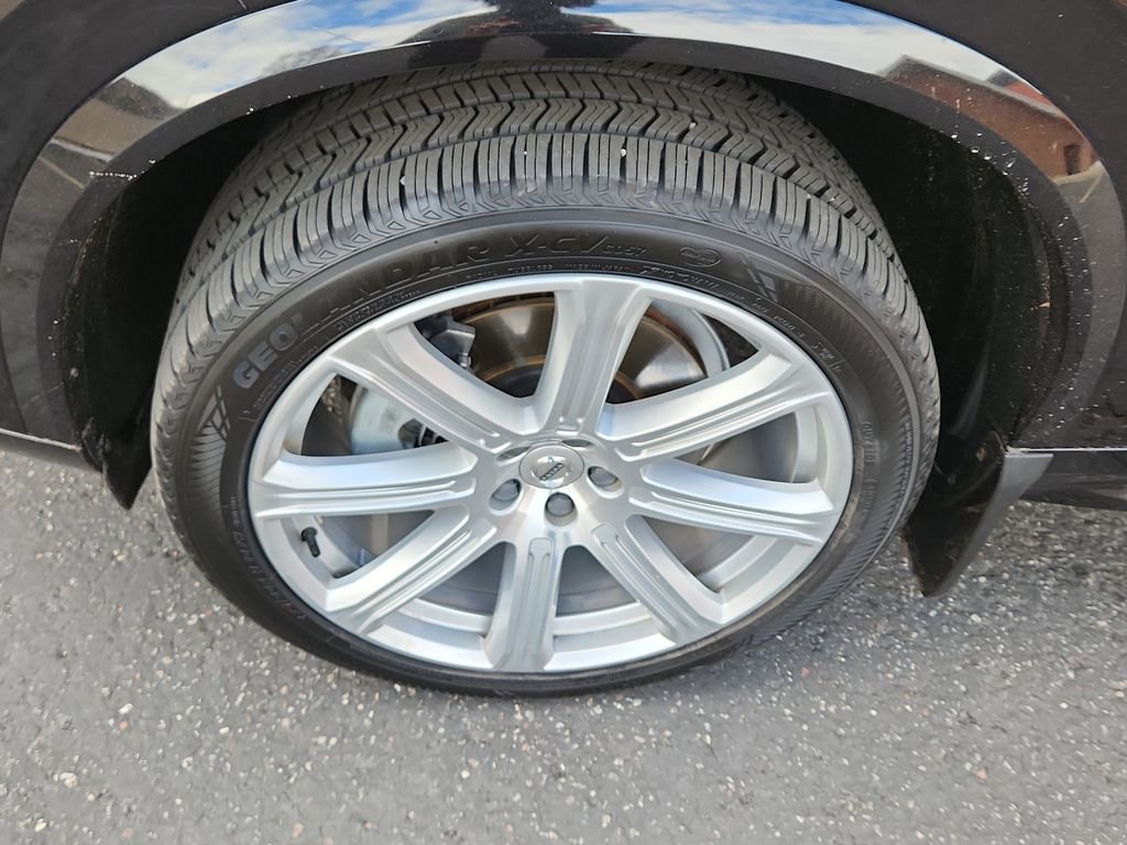 Used 2019 Volvo XC90 T6 Inscription w/ Advanced Package image 18