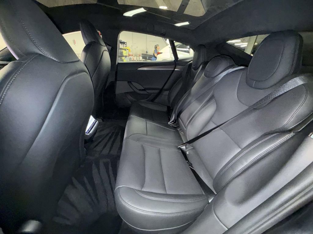 Used 2024 Tesla Model S AWD/4WD image 19