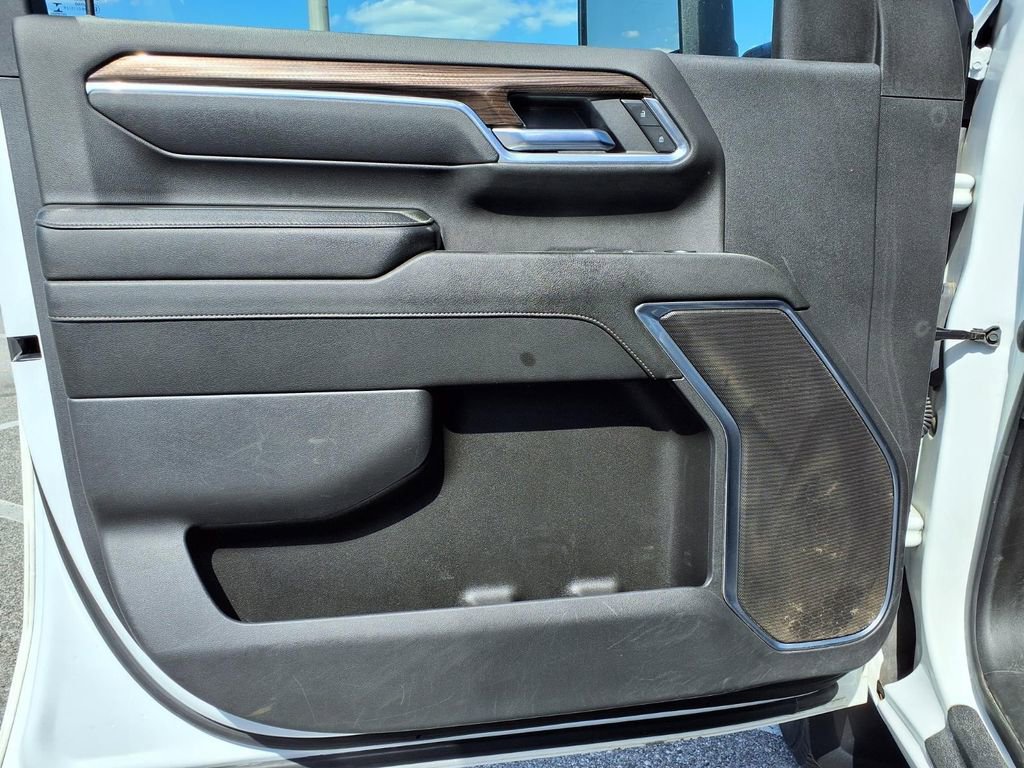 Used 2024 Chevrolet Silverado 2500 LT AWD/4WD image 24