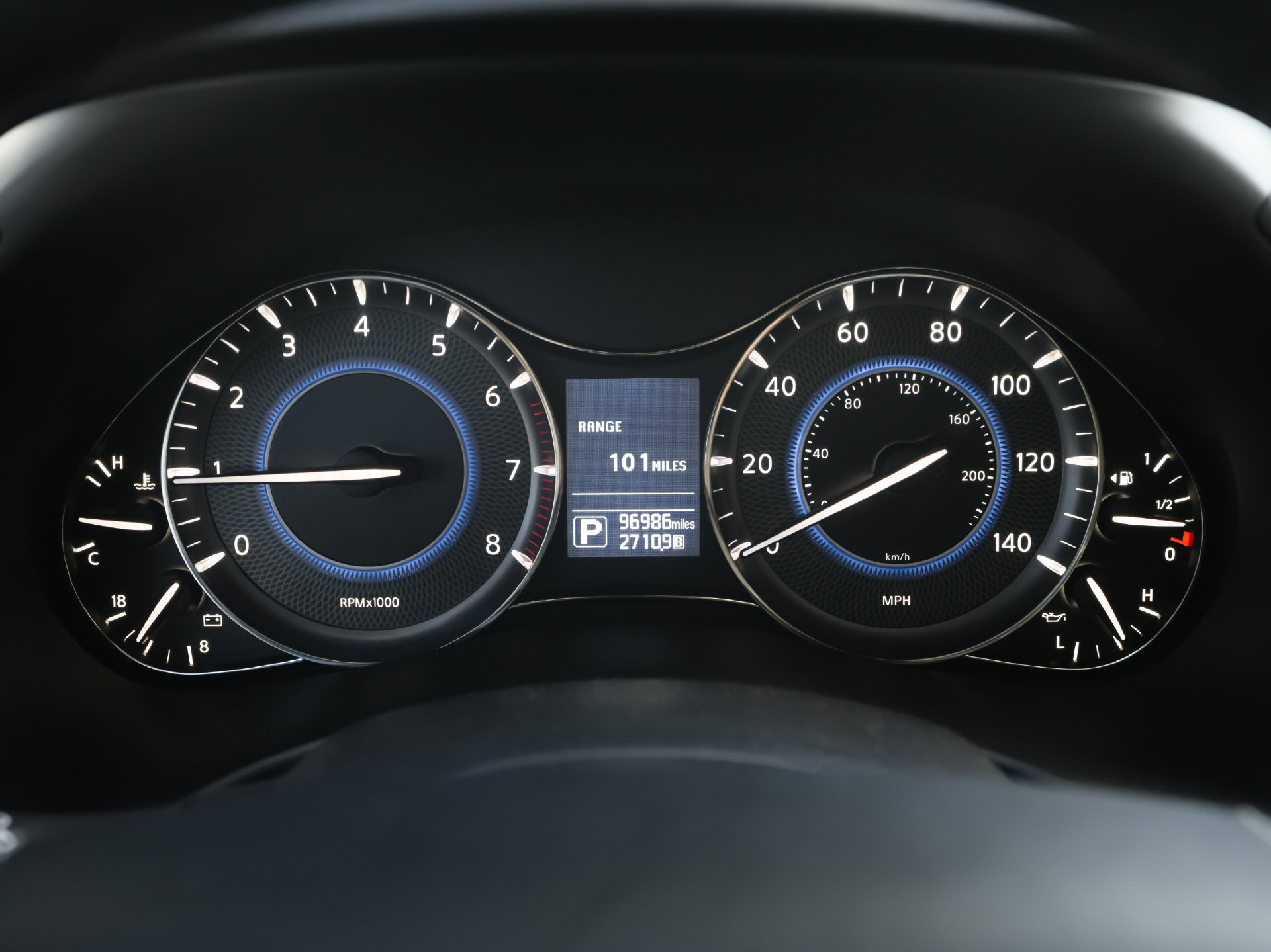 Used 2019 INFINITI QX80 Luxe w/ 22" Wheel Package RWD image 9