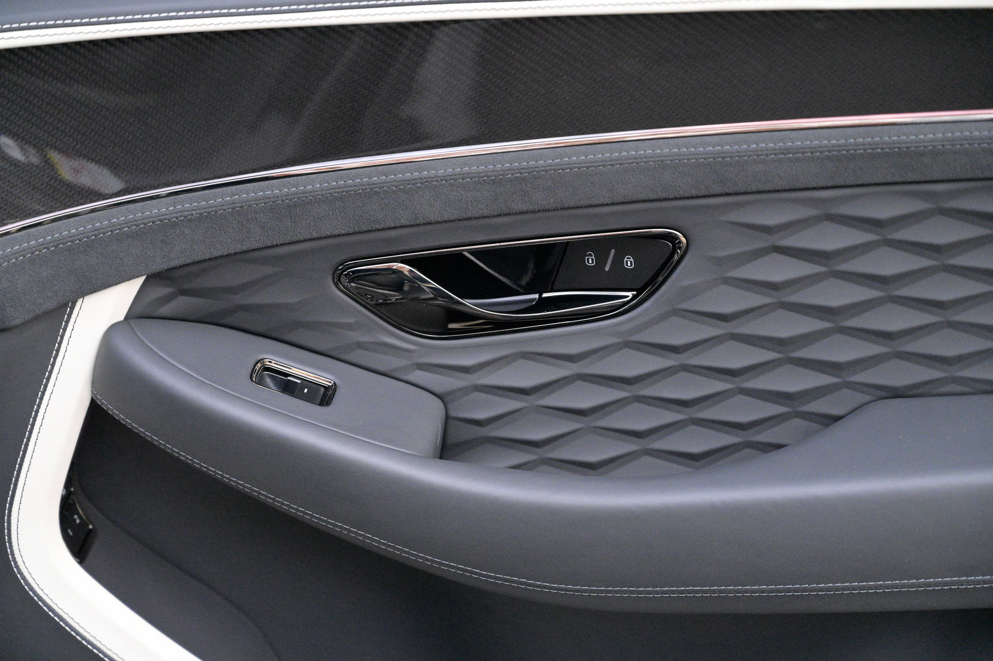 Used 2025 Bentley Continental GT Speed image 45