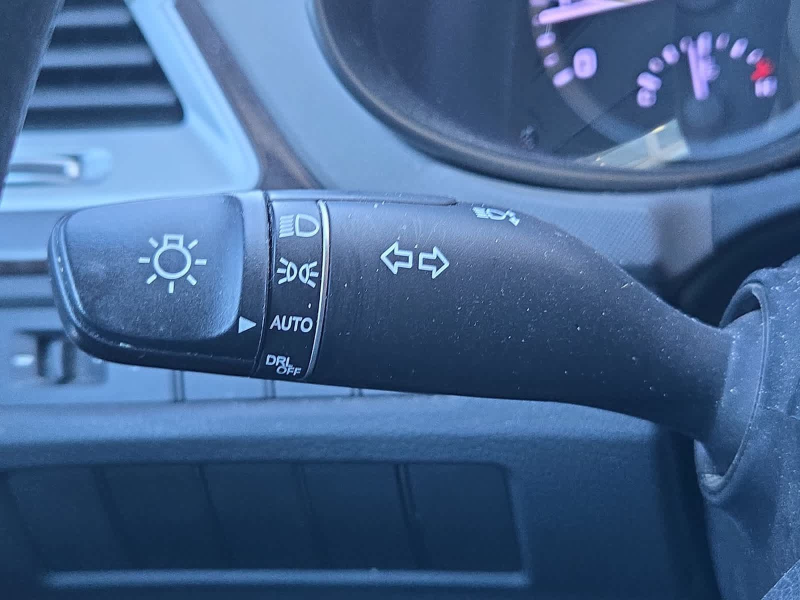 Used 2019 Hyundai Santa Fe XL SE FWD image 26