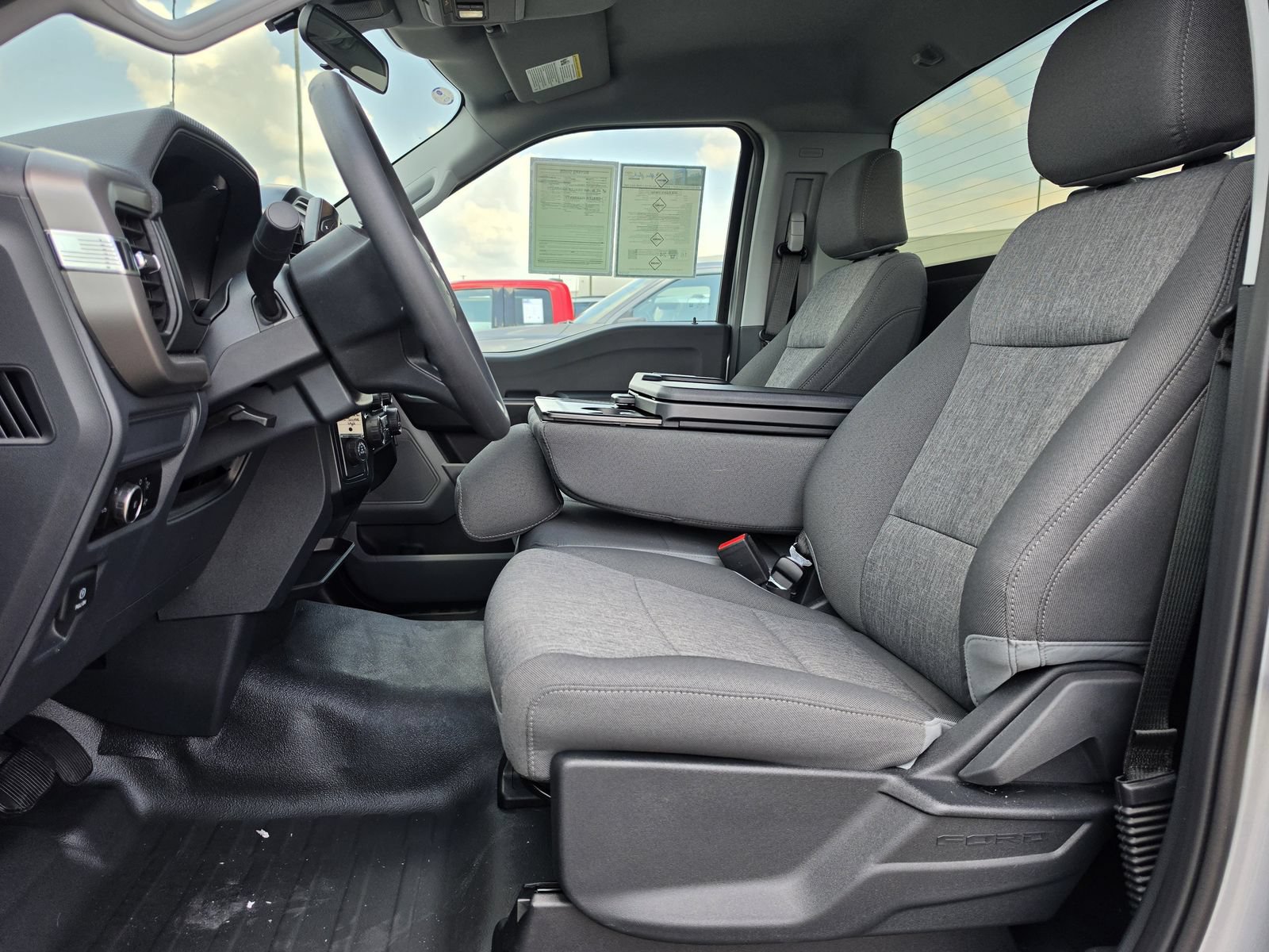 Used 2026 Ford F150 XL w/ Equipment Group 103A High RWD image 10