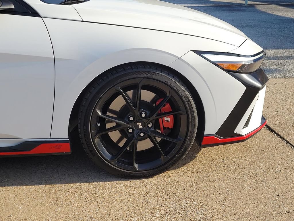 Used 2025 Hyundai Elantra N FWD image 7