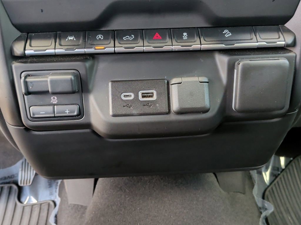 Used 2024 Chevrolet Silverado 1500 Custom Trail Boss image 26