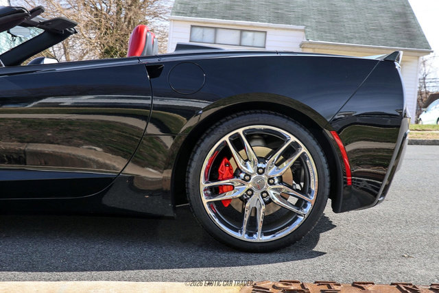 Used 2019 Chevrolet Corvette Stingray Convertible w/ 2LT Preferred Equipment Group image 5