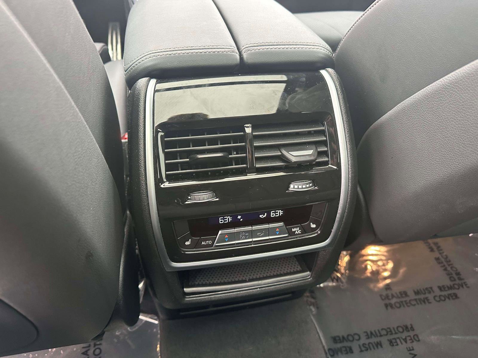 Used 2026 BMW X5 M60i image 11