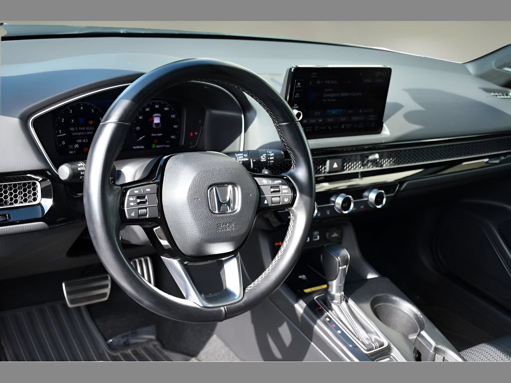 Used 2022 Honda Civic Sport Touring image 13