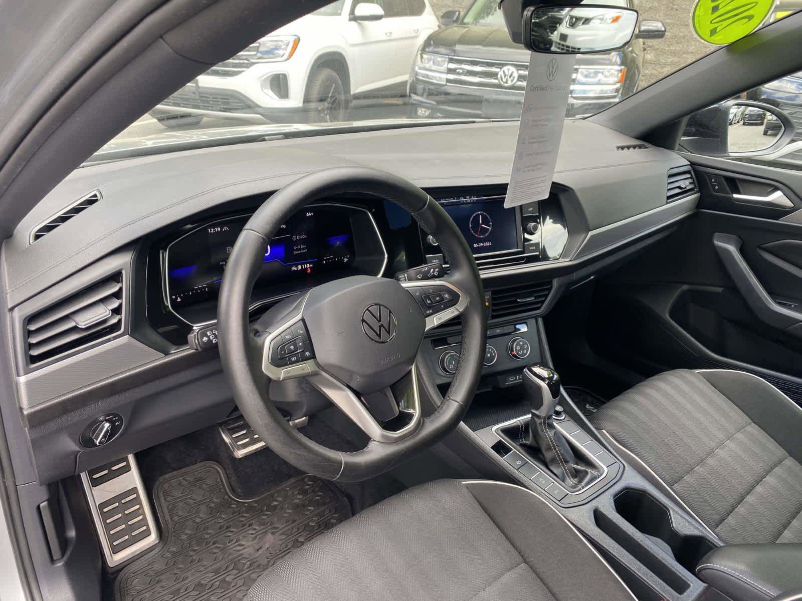 Certified 2023 Volkswagen Jetta Sport FWD image 15