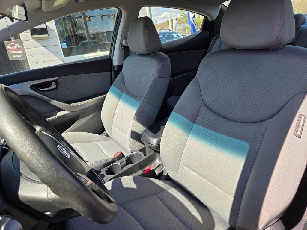 Used 2011 Hyundai Elantra GLS w/ Preferred Equipment Pkg 3 FWD image 11