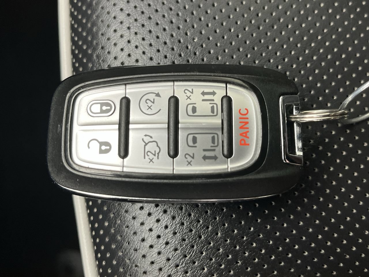 Used 2022 Chrysler Pacifica Limited w/ S Appearance Package FWD image 36