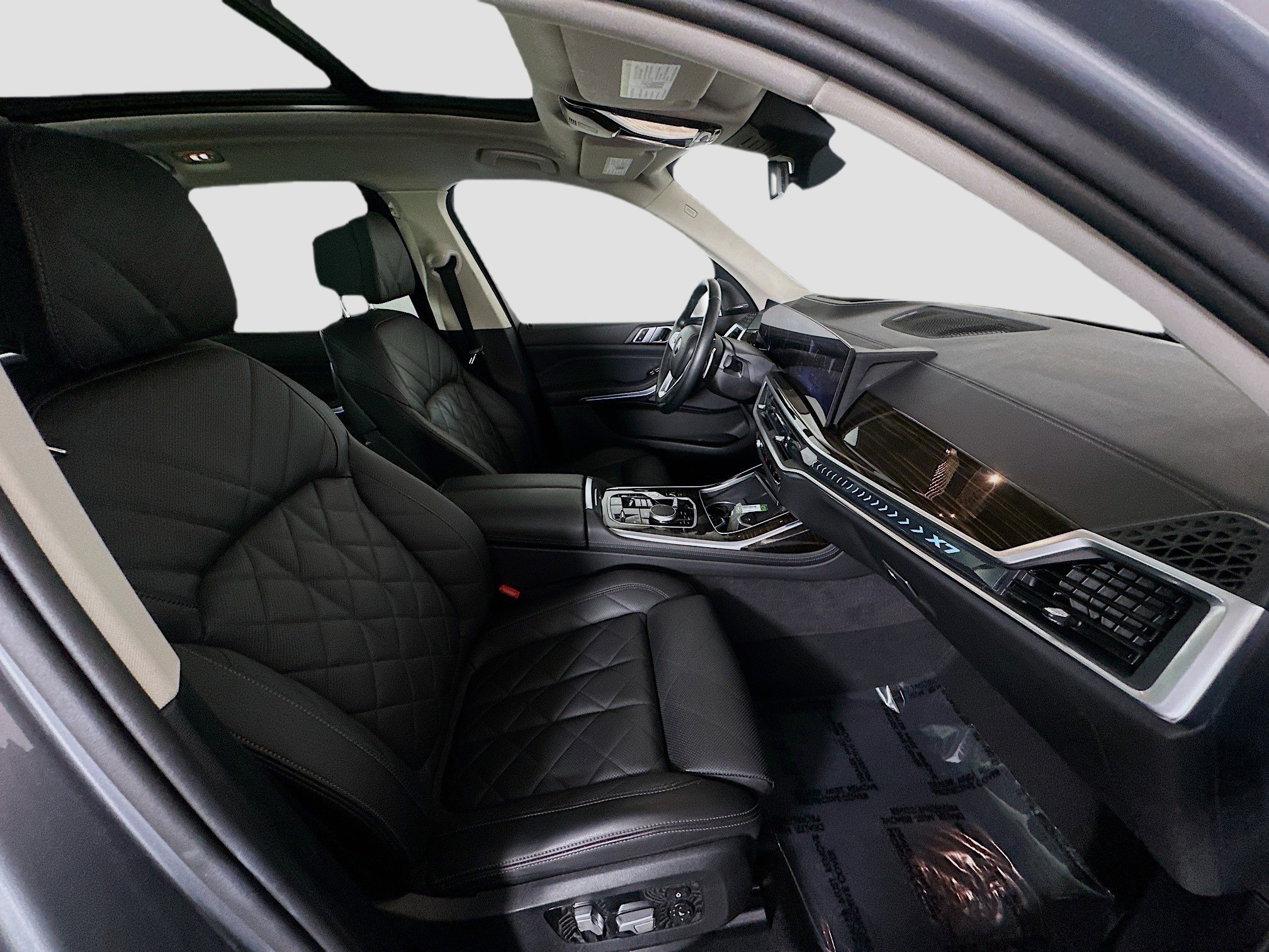 Used 2024 BMW X7 xDrive40i image 30