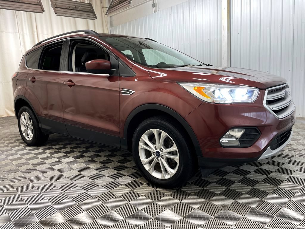 Used 2018 Ford Escape SEL AWD/4WD image 46
