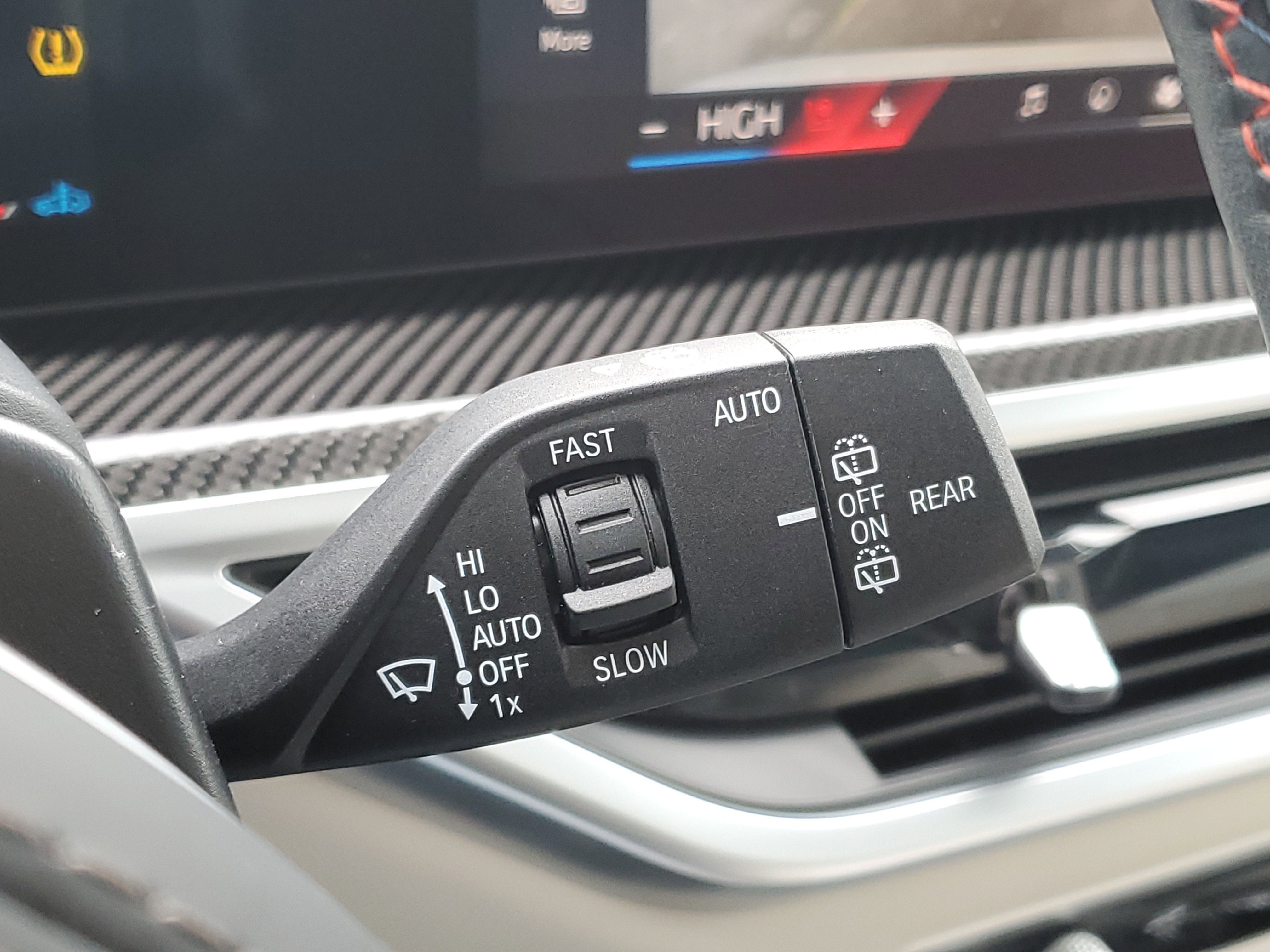 Certified 2025 BMW X7 M60i image 17