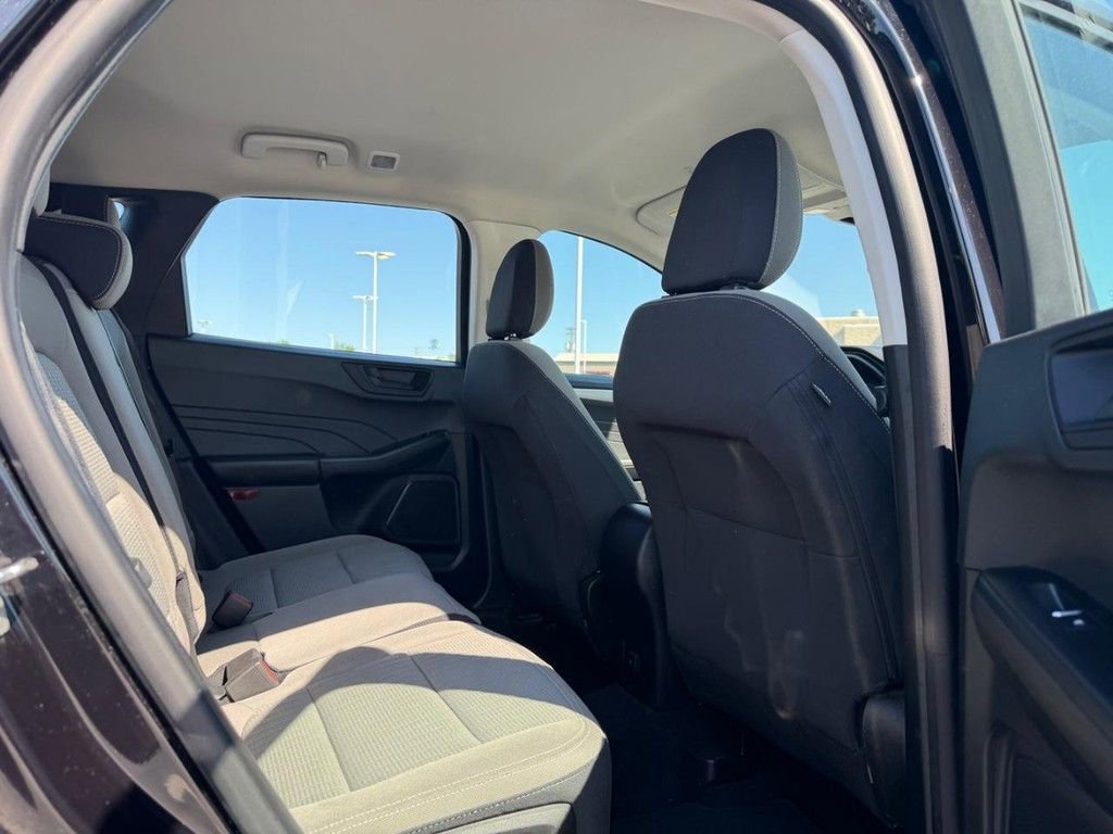 Used 2022 Ford Escape S FWD image 27