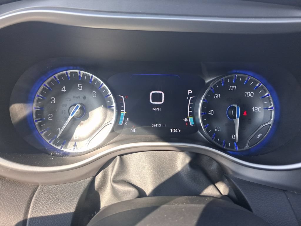 Used 2025 Chrysler Pacifica Select FWD image 18