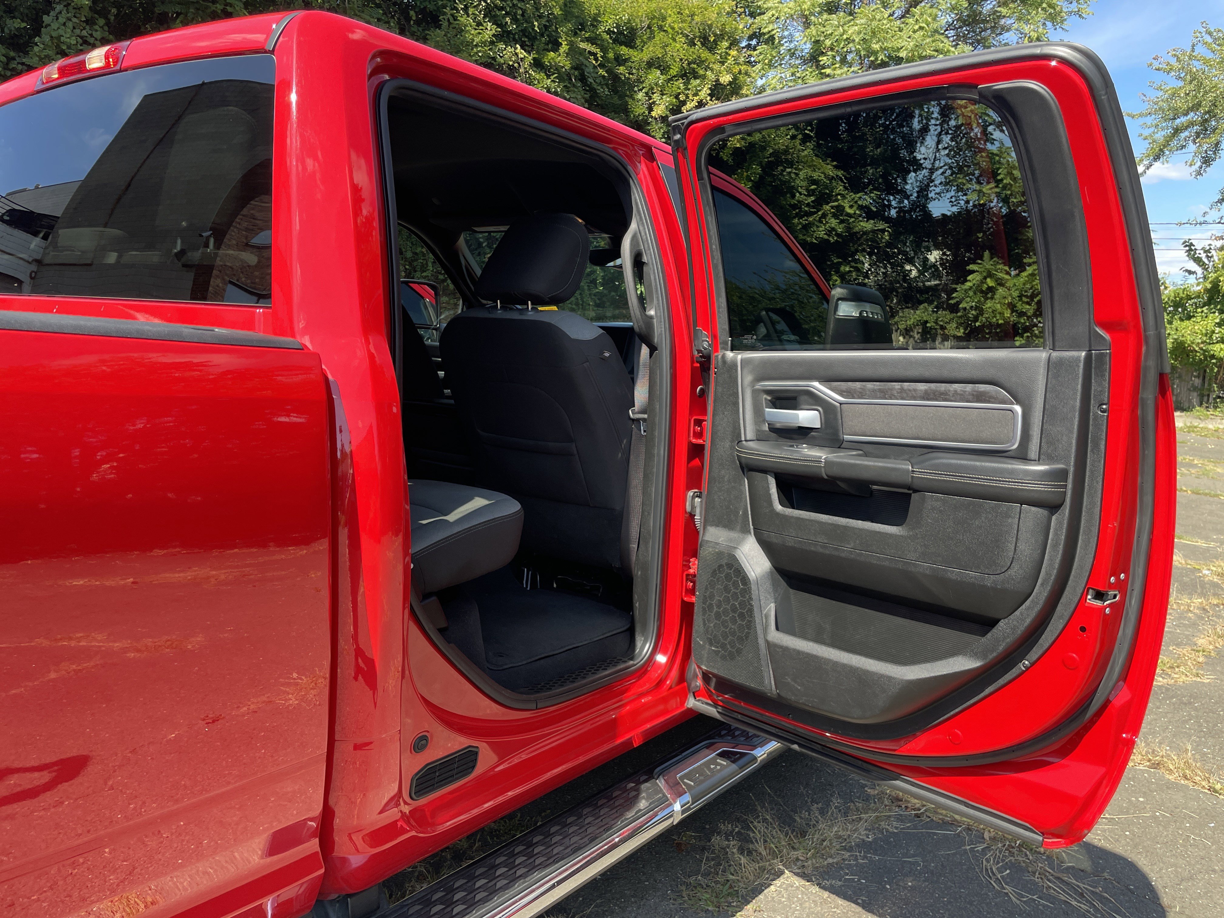 Certified 2024 RAM 3500 Big Horn image 14