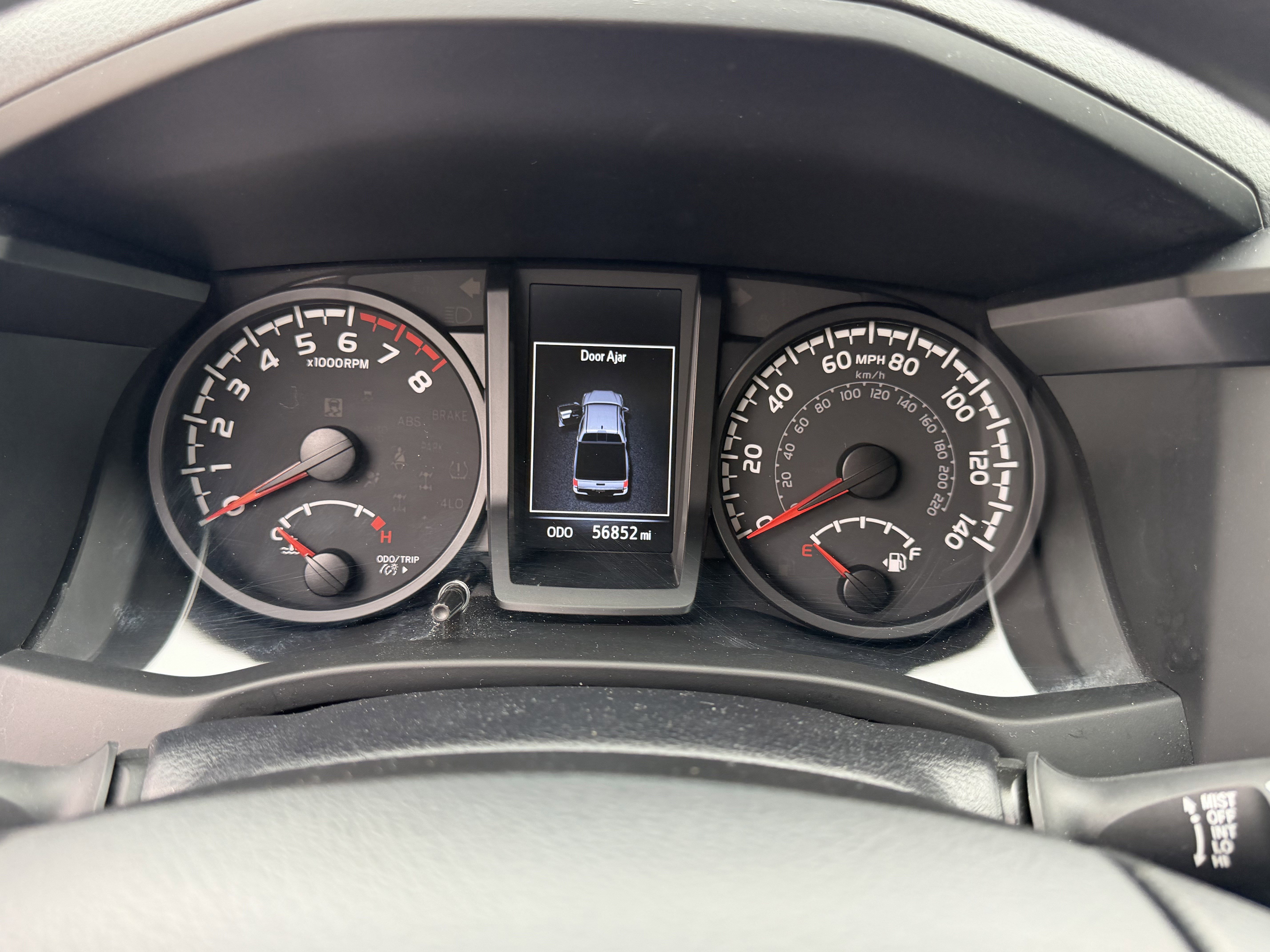 Used 2023 Toyota Tacoma SR AWD/4WD image 21