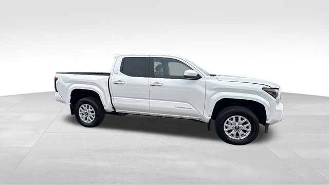 Used 2024 Toyota Tacoma SR5 image 33