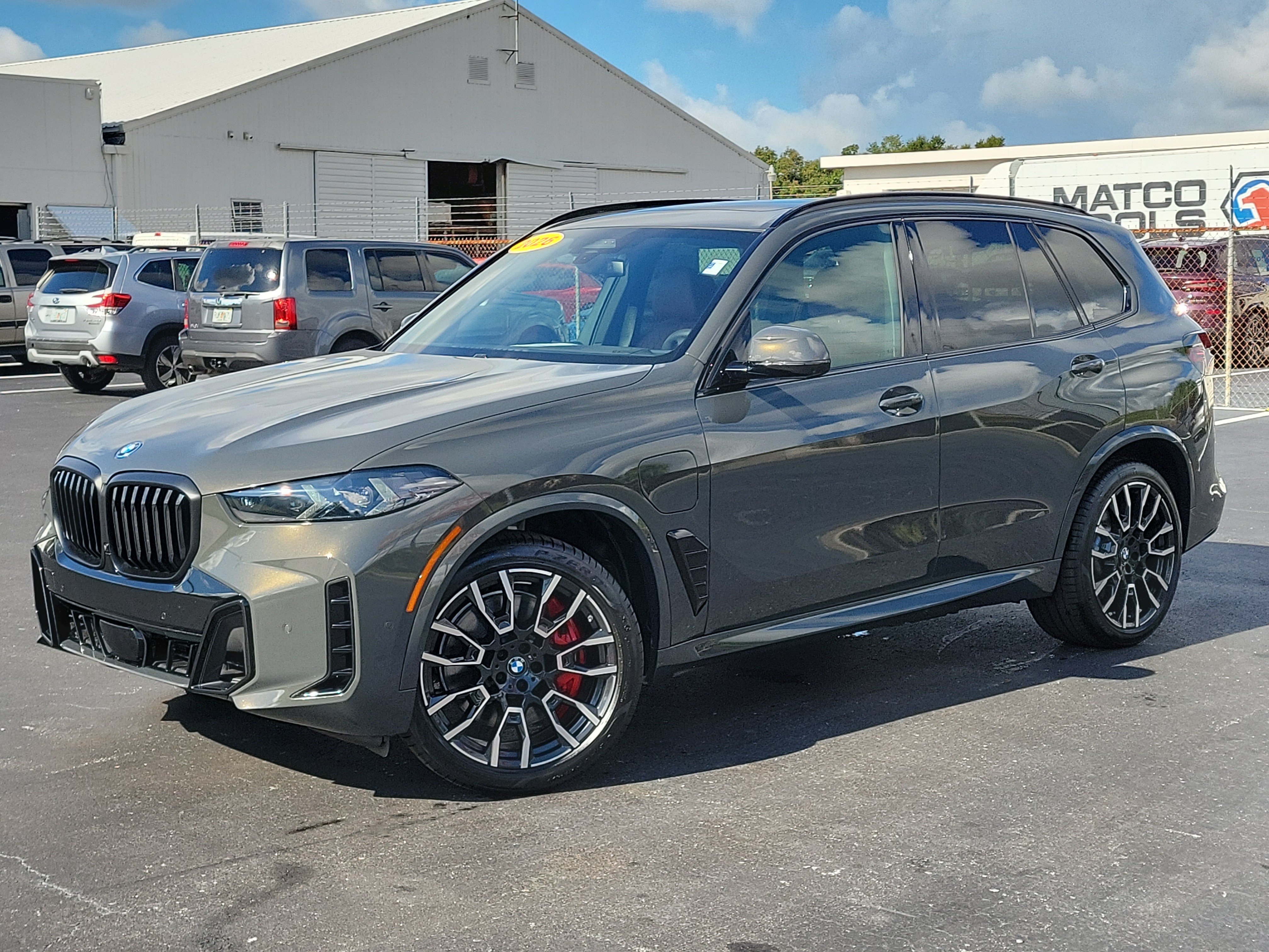 Used 2026 BMW X5 xDrive50e w/ M Sport Package AWD/4WD image 1