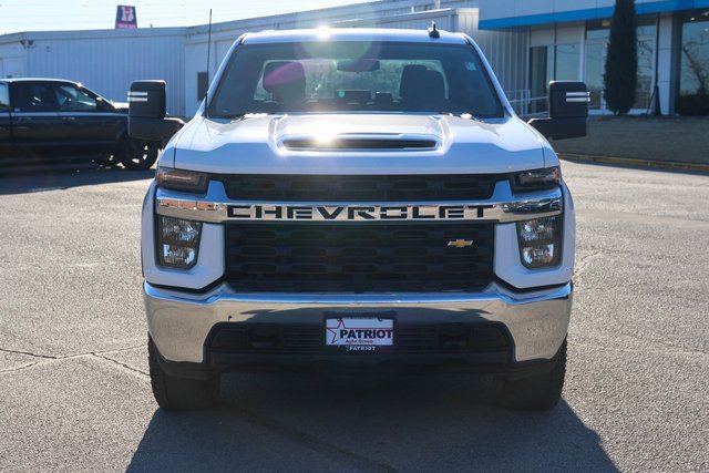 Used 2022 Chevrolet Silverado 2500 LT image 2