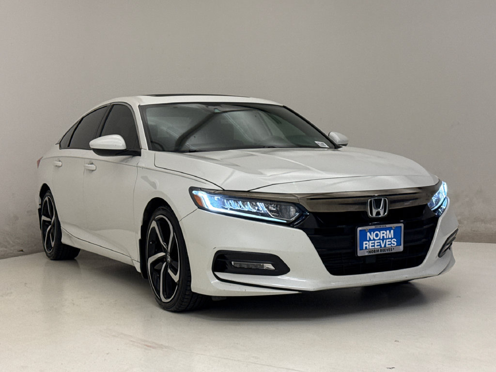 Used 2018 Honda Accord Sport image 4