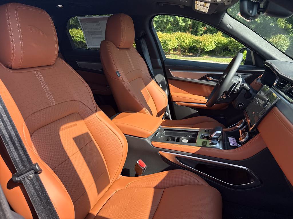 New 2026 Jaguar F-PACE R-Dynamic S AWD/4WD image 16