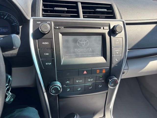 Used 2015 Toyota Camry LE FWD image 10