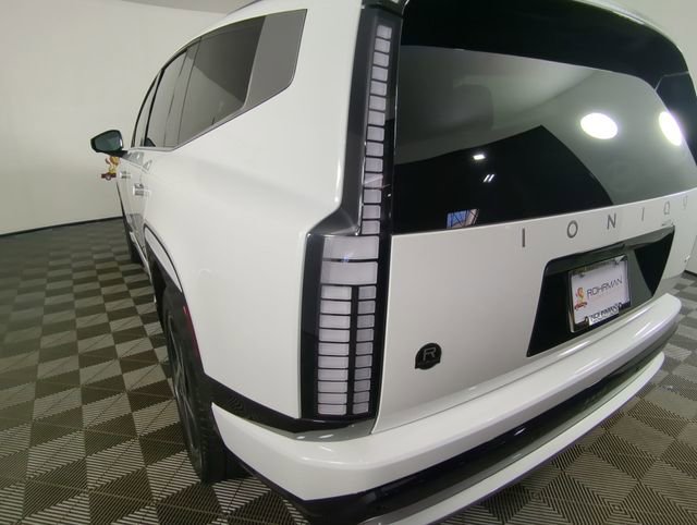 New 2026 Hyundai Ioniq 9 Limited image 35