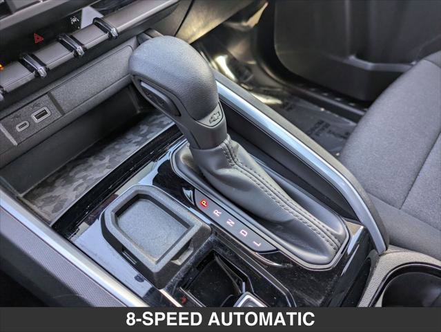Used 2025 Chevrolet Colorado W/T RWD image 16