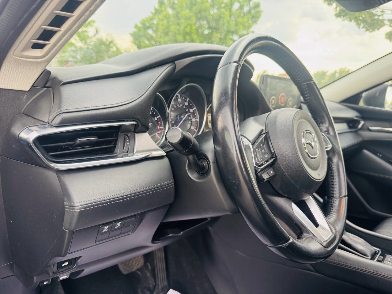 Used 2018 MAZDA MAZDA6 Touring FWD image 13