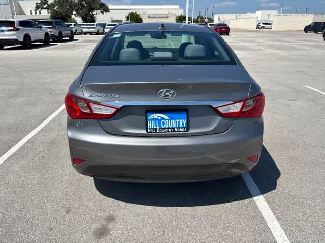 Used 2014 Hyundai Sonata GLS w/ Popular Equipment Group 2 FWD image 4