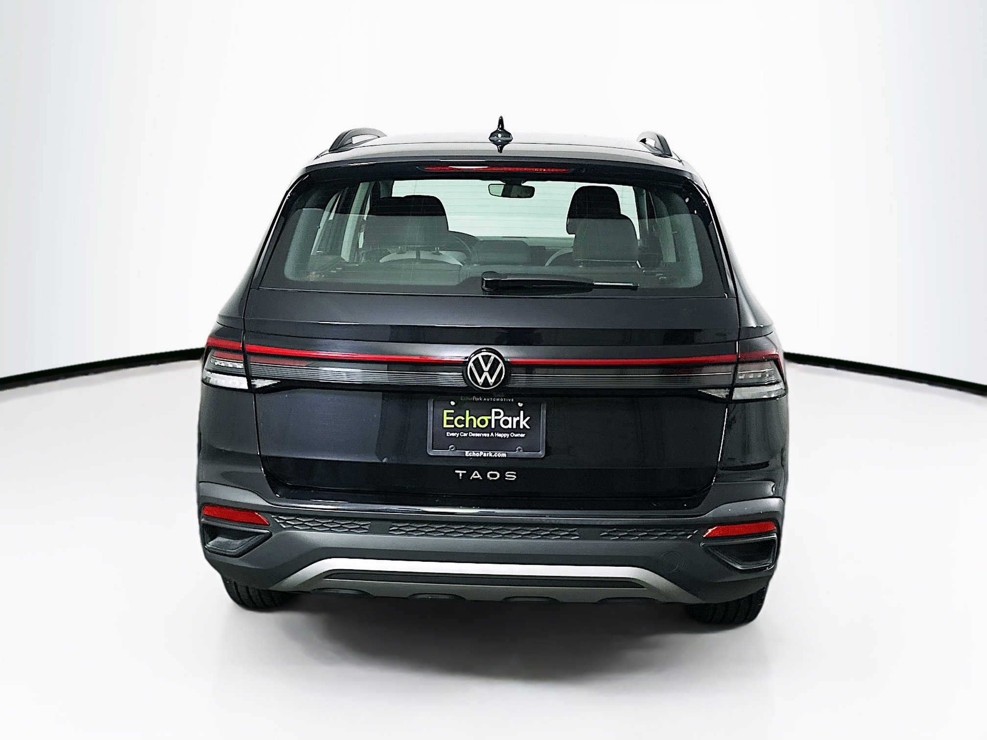 Used 2025 Volkswagen Taos S FWD image 7