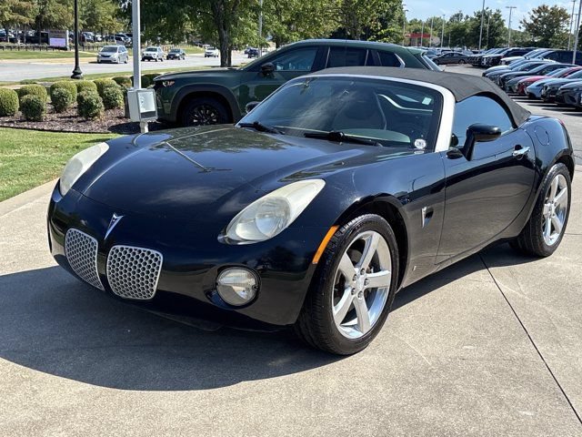 Used 2006 Pontiac Solstice Convertible w/ Premium Package RWD image 10