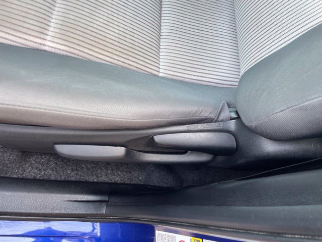 Used 2014 Toyota RAV4 LE AWD/4WD image 21