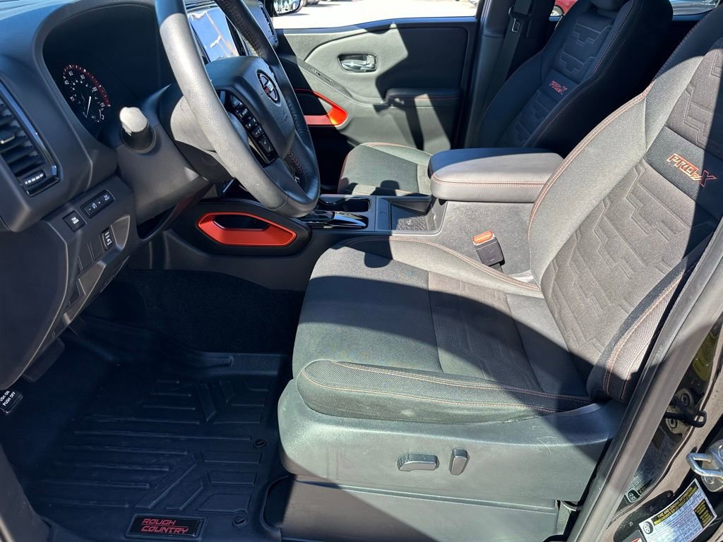 Used 2022 Nissan Frontier Pro-X image 24