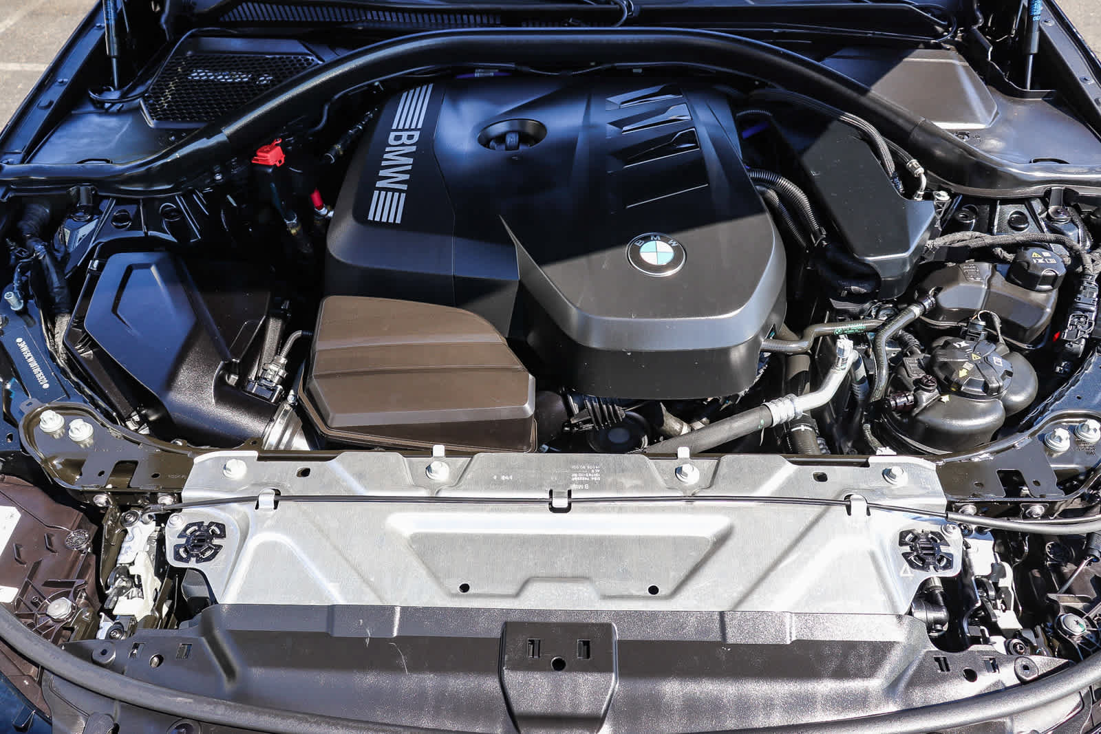 Used 2026 BMW 330i Sedan w/ Convenience Package RWD image 28