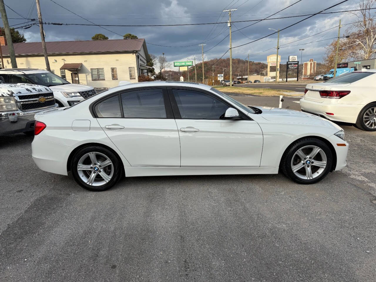 Used 2015 BMW 328i Sedan image 5