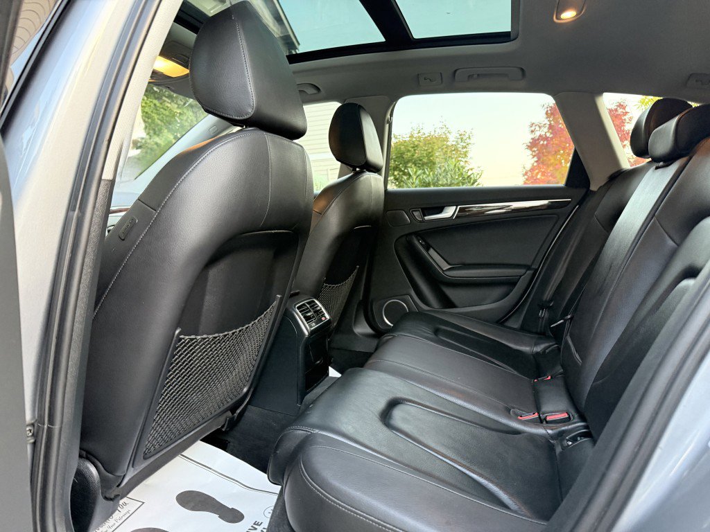 Used 2016 Audi A4 Premium Plus w/ Technology Package image 14